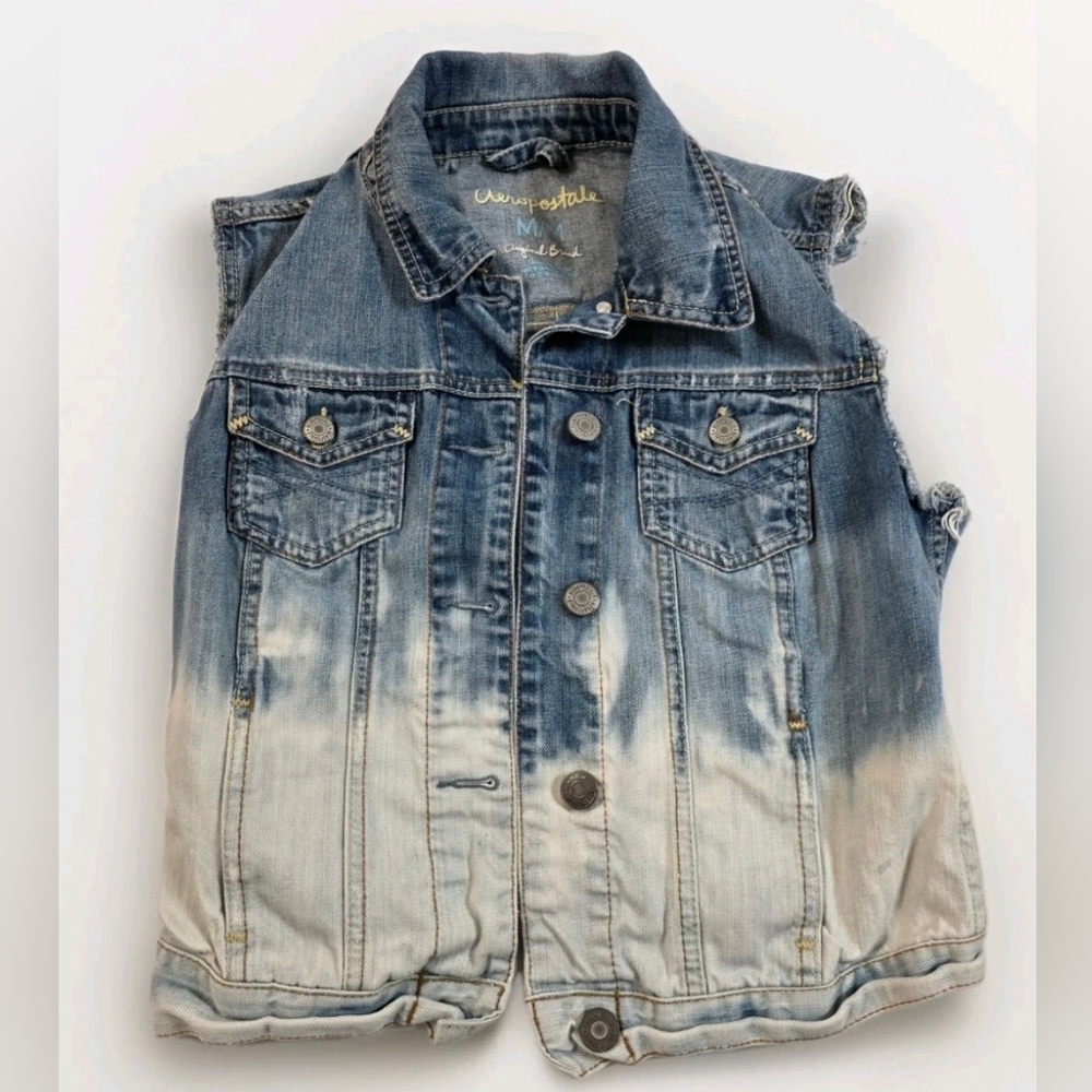 2011 Aeropostale Americana Denim Vest, 100% Cotton Distressed, Size Medium
